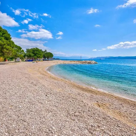 In 5589 * Crikvenica